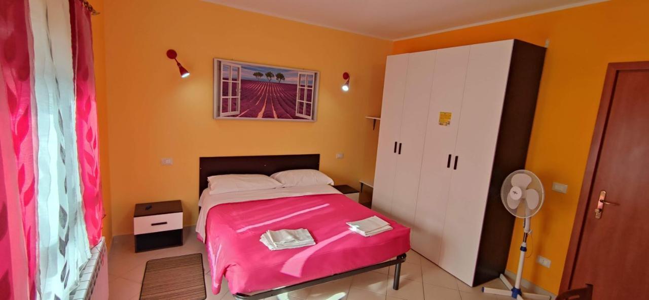 Complesso Turistico Aurora - Appartamenti Poggio Picenze Buitenkant foto