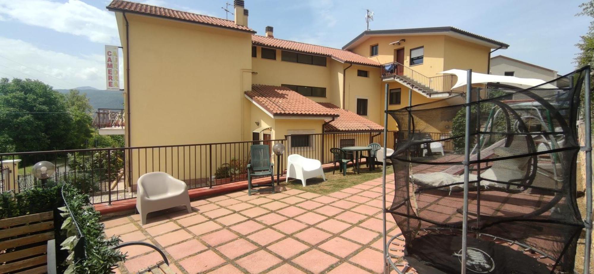 Complesso Turistico Aurora - Appartamenti Poggio Picenze Buitenkant foto