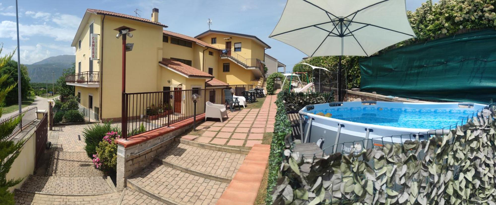 Complesso Turistico Aurora - Appartamenti Poggio Picenze Buitenkant foto