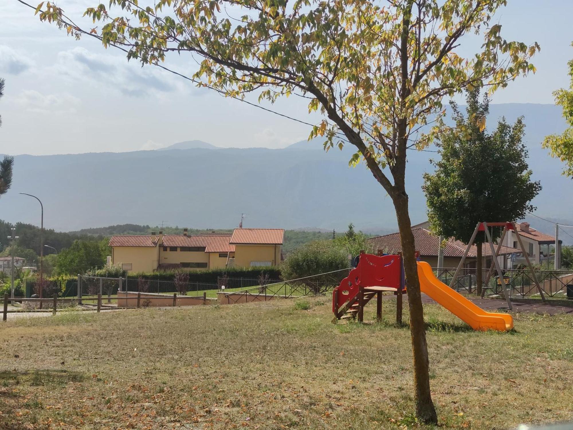 Complesso Turistico Aurora - Appartamenti Poggio Picenze Buitenkant foto