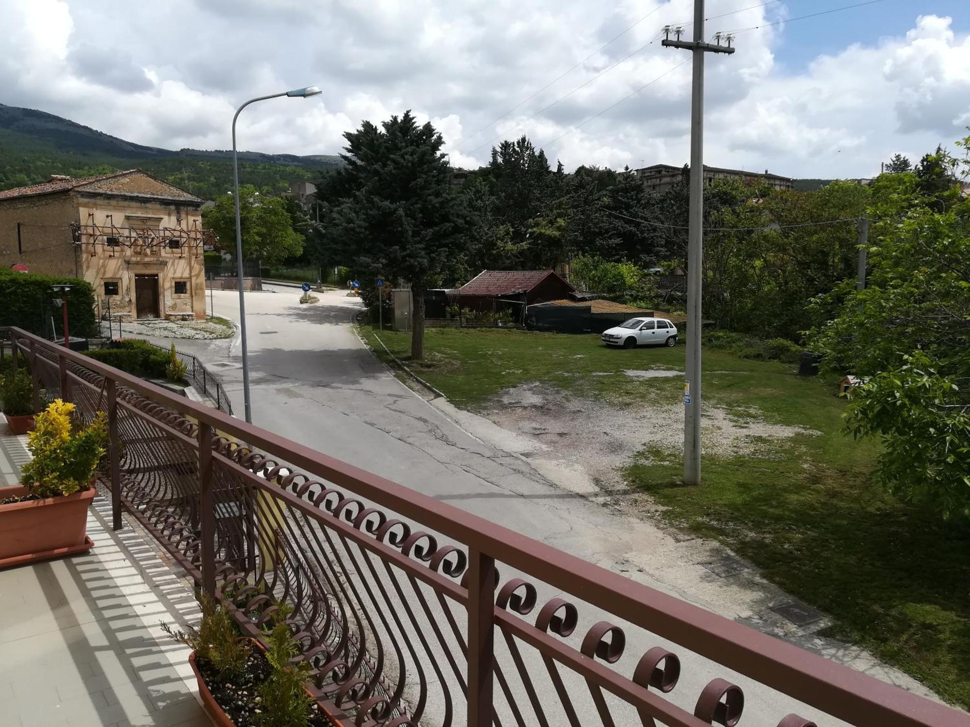 Complesso Turistico Aurora - Appartamenti Poggio Picenze Buitenkant foto